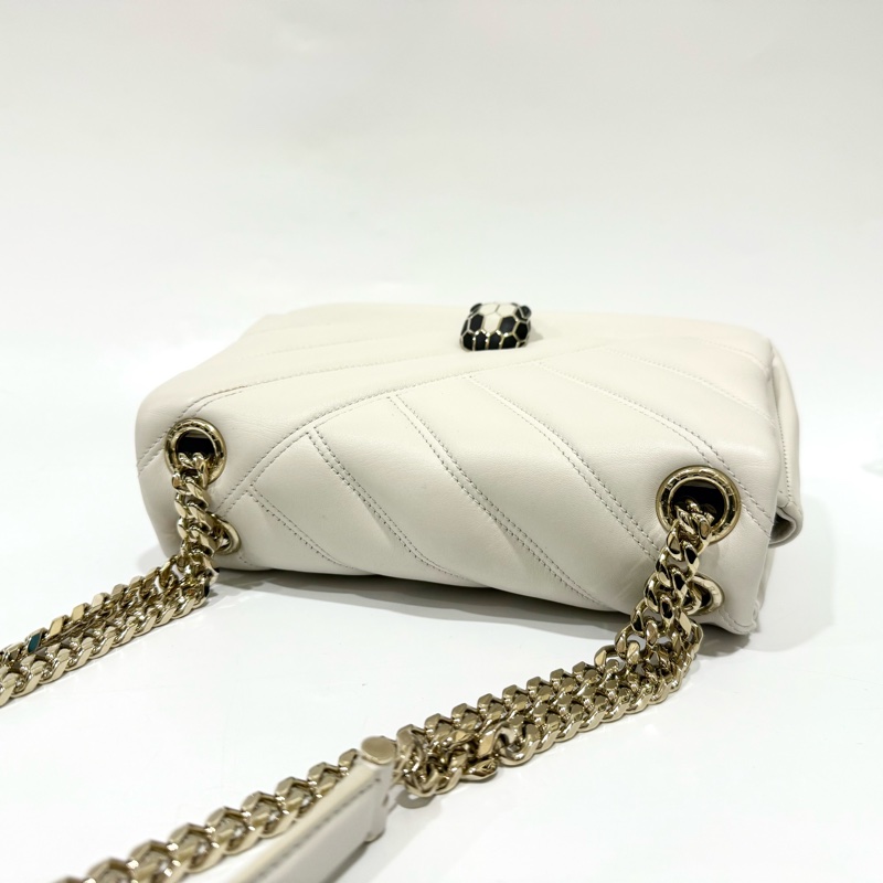 BVLGARI白色絎縫小牛皮Serpenti Cabochon蛇頭側背包287993-15