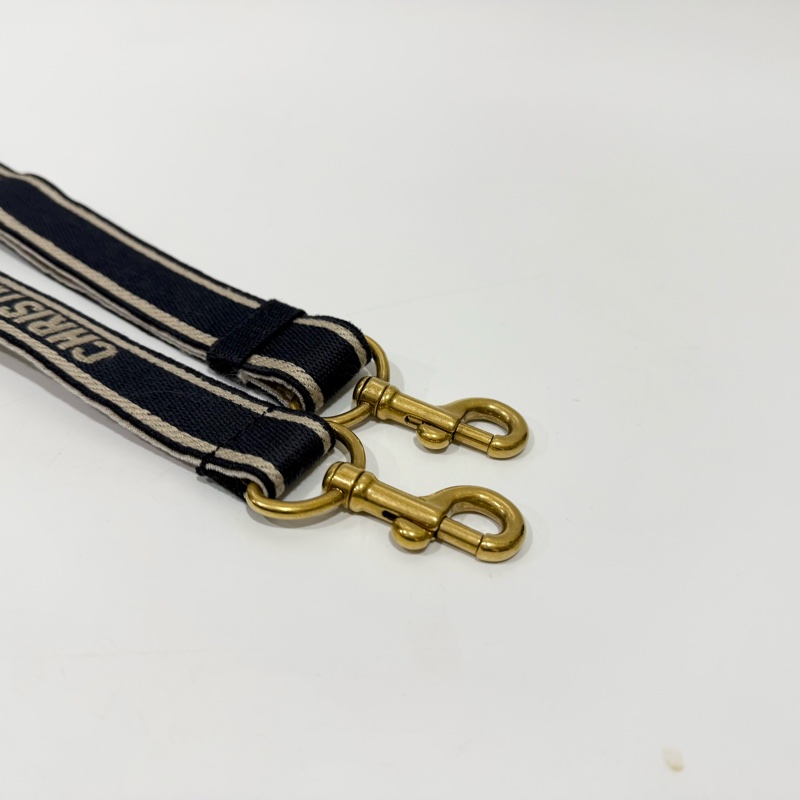 Dior 藍緹花刺繡小號Book Tote背帶款M1325CZBB_M928-13