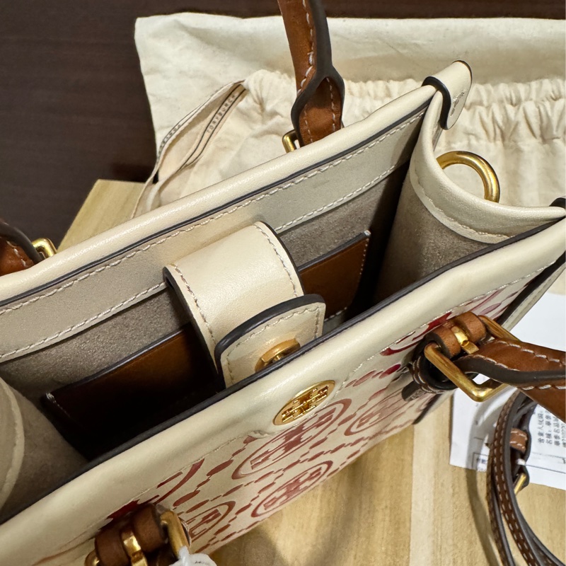 專櫃正品 TORY BURCH 白紅款 琴譜包 手機包 小方包-15