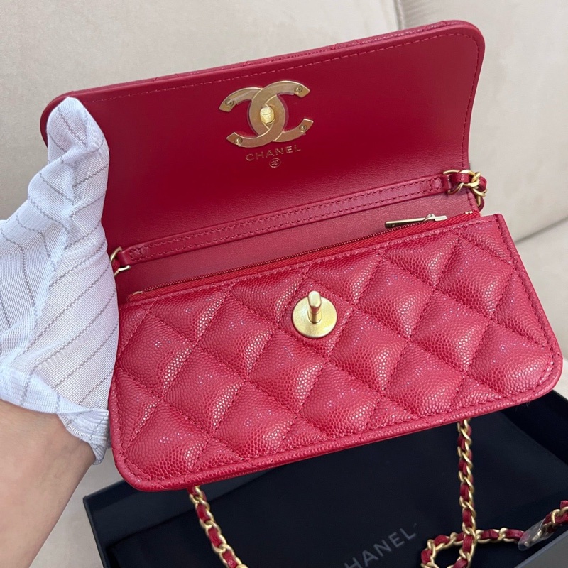 Chanel 單肩斜挎手機包woc 山茶花荔枝紋牛皮 尺寸約17×10.5×4.5  23年-4