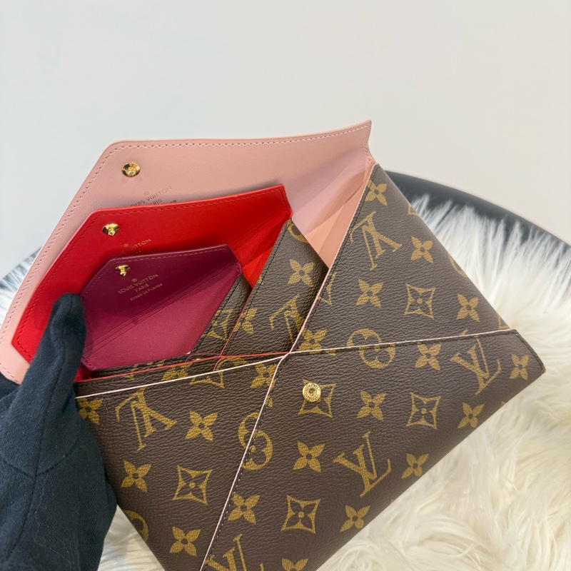 LV Kirigami 信封三件套 手拿組 芯片-1