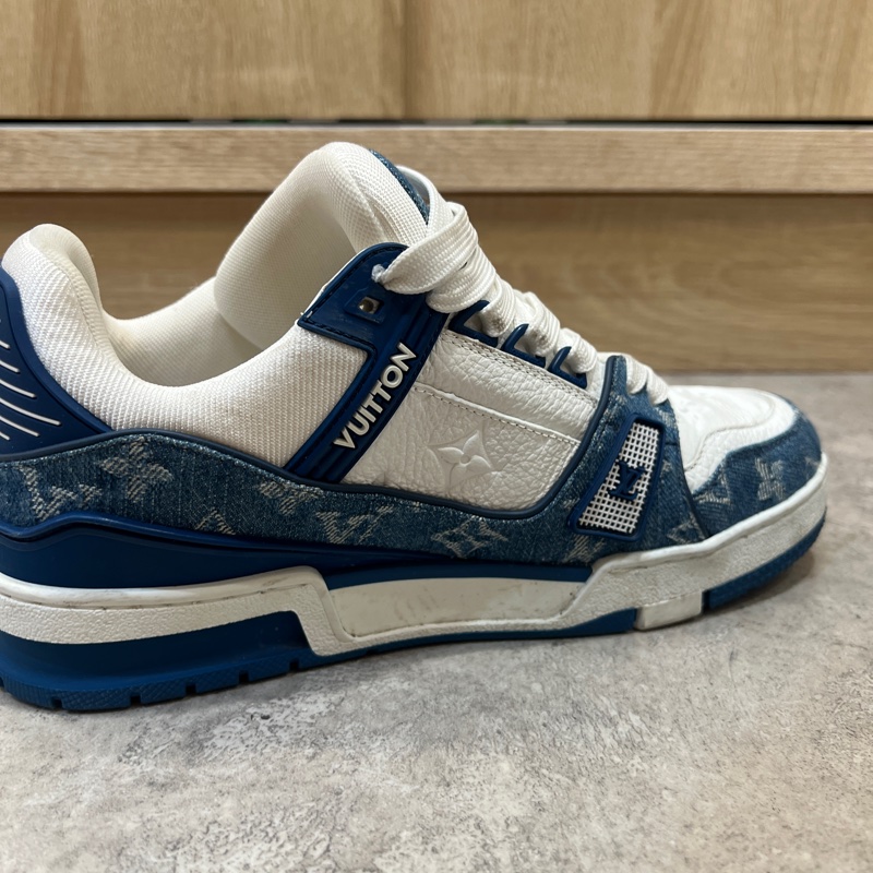 LV 白牛皮壓紋丹寧Trainer運動鞋-7