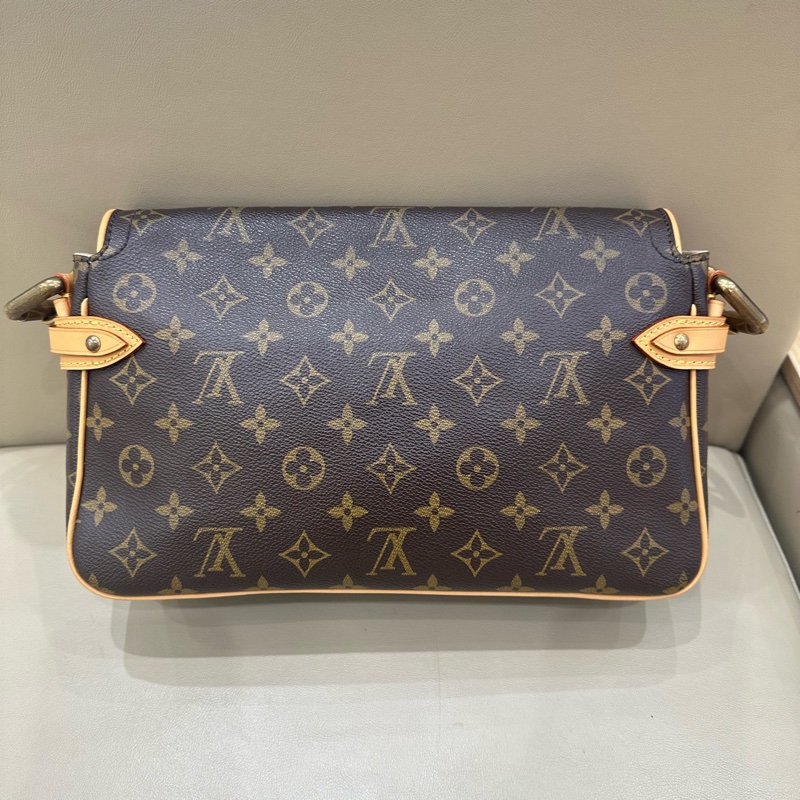 🍁LV中古曼哈頓腋下包 尺寸28*18*8cm-1