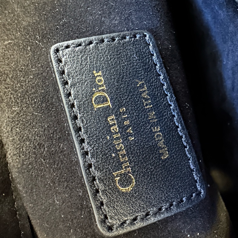 DIOR迪奧 Lady D Joy黑金小羊皮藤格紋橫版戴妃包-12