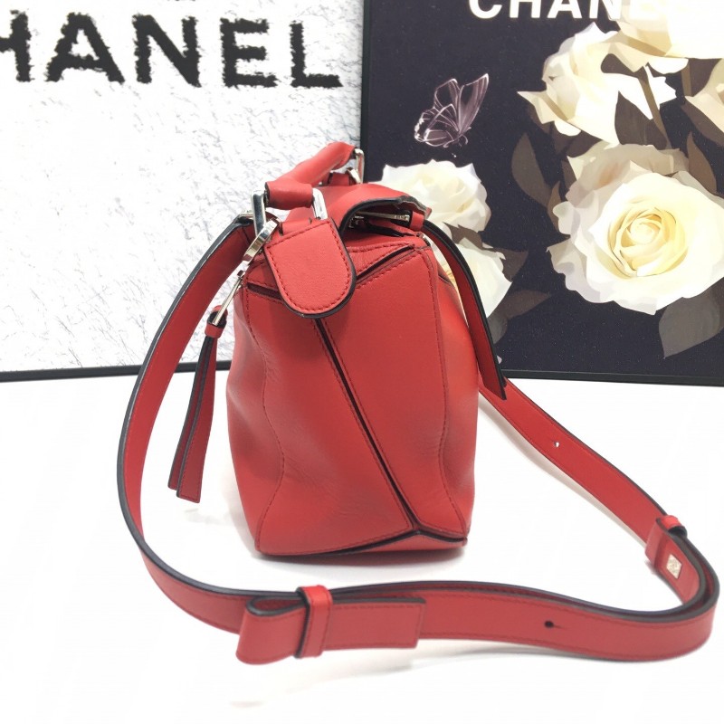 Loewe羅意威 小號 紅色puzzle手提包 肩背包 斜背包-2