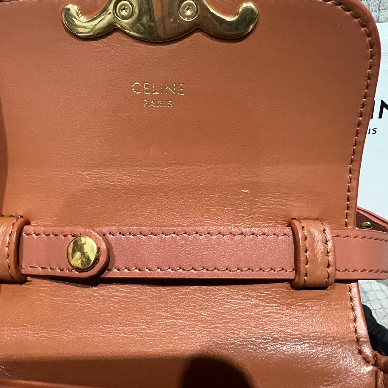 全網最後一顆💗Celine Mini Triomphe凱旋門 小廢包 焦糖色-16