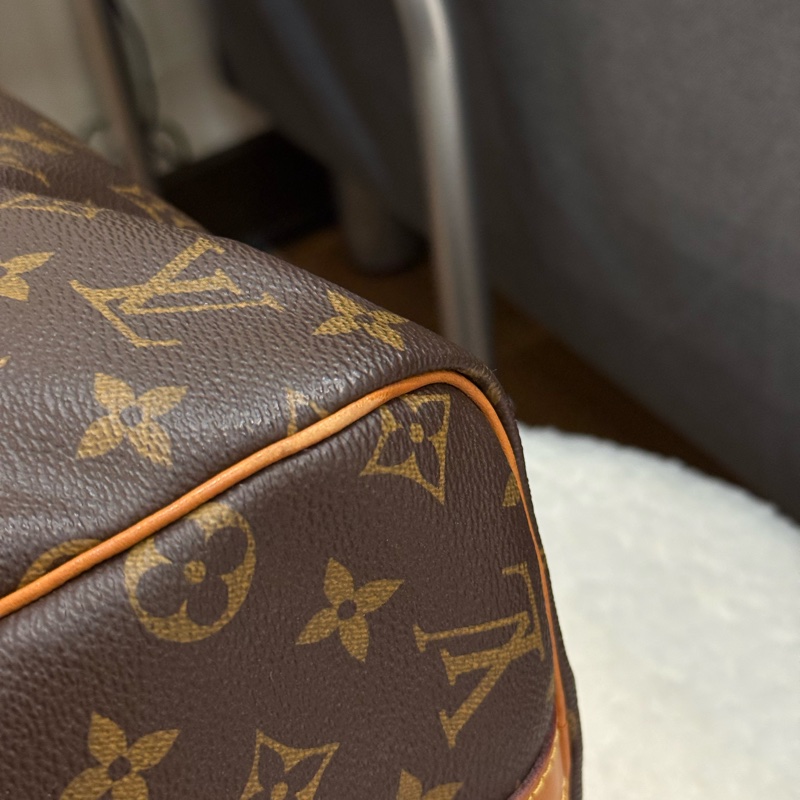 Lv speedy 30 背帶款-9