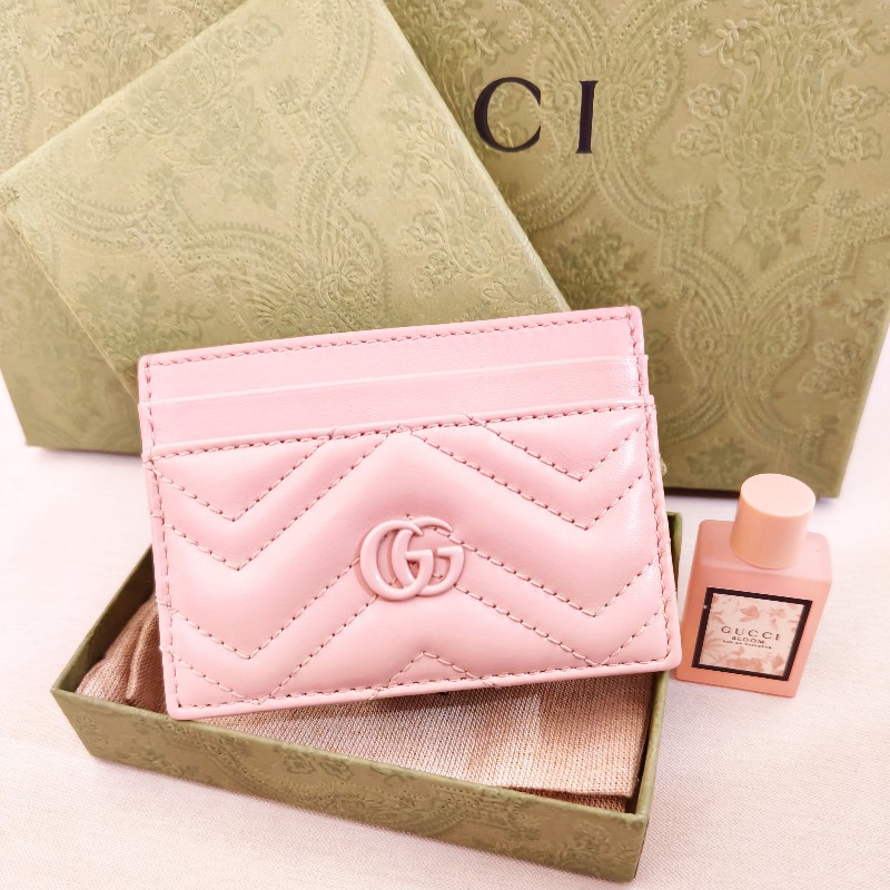 Gucci 櫻花粉色小卡夾-5