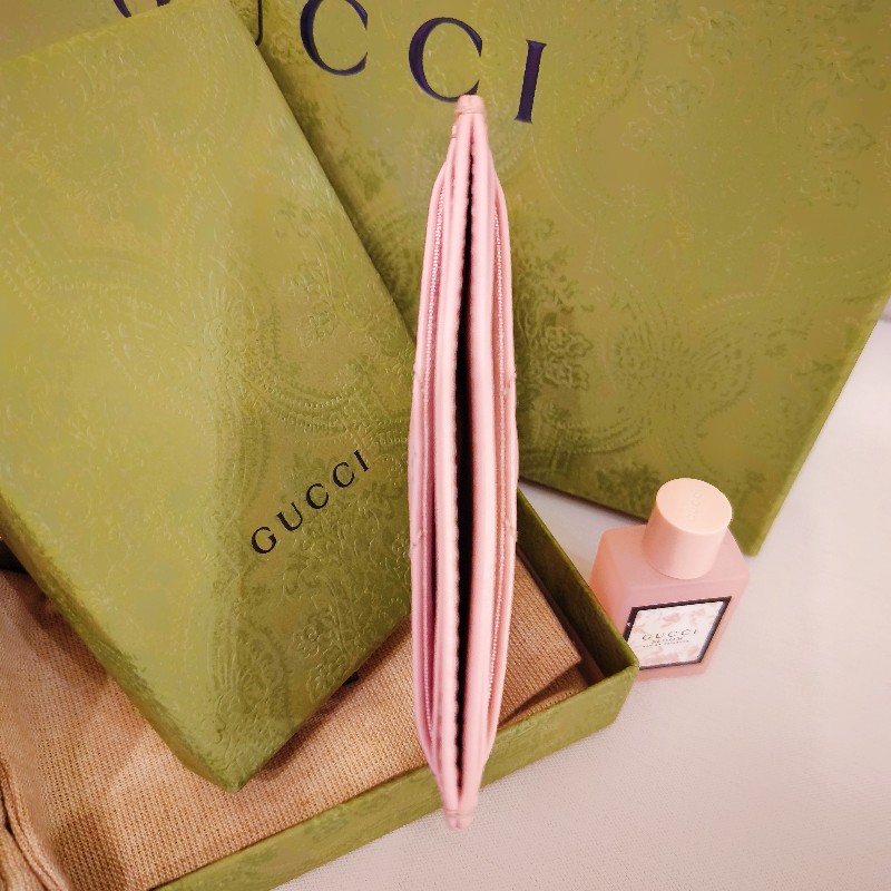 Gucci 櫻花粉色小卡夾-10