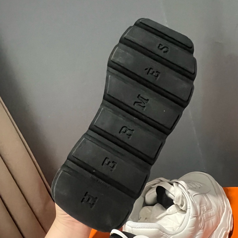 Hermes 愛馬仕 最新豬鼻 黑白熊貓配色 運動鞋 39號-17