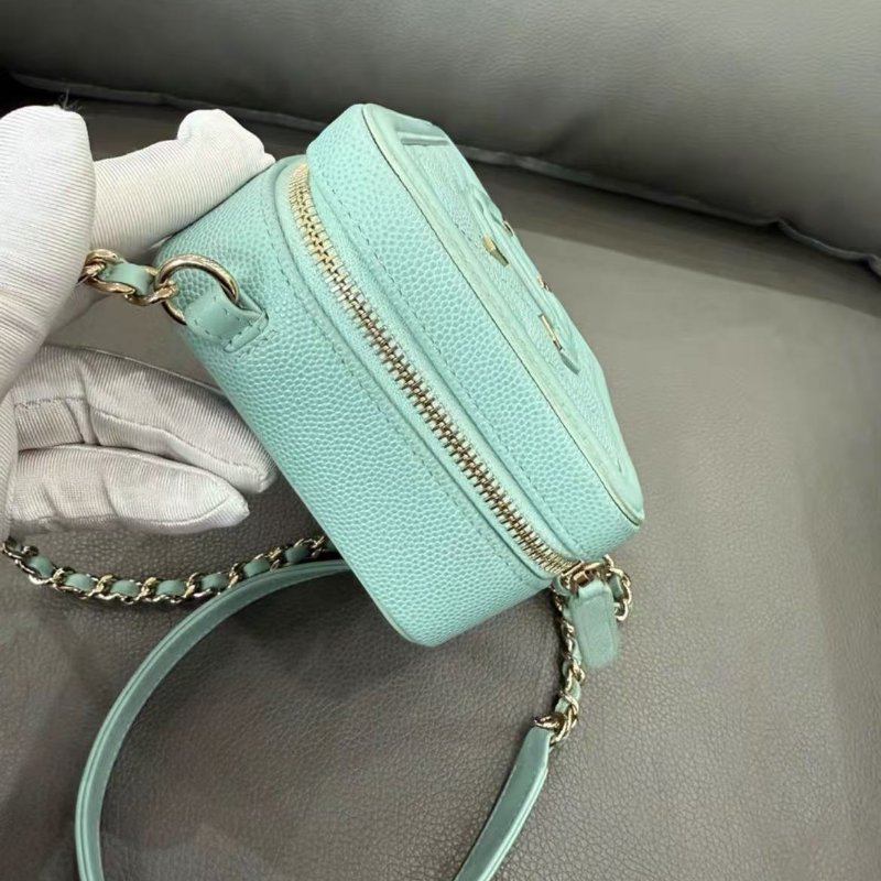 Chanel 相機包藍色mini 14.5×10.5 97新 配件塵袋-4