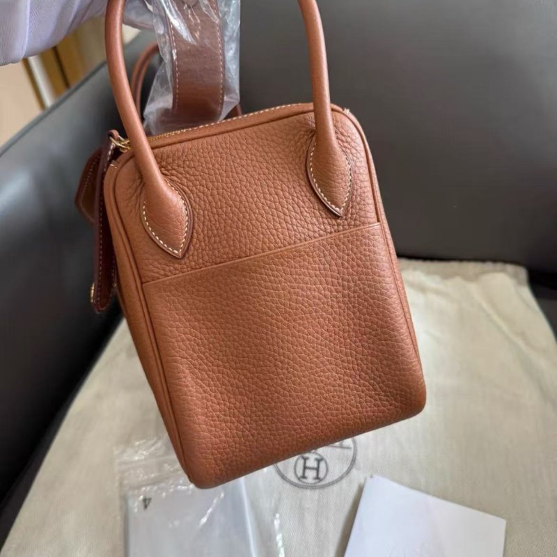 Hermes lindy 26 金棕金扣 全新原模還在 配件塵袋盒子-6