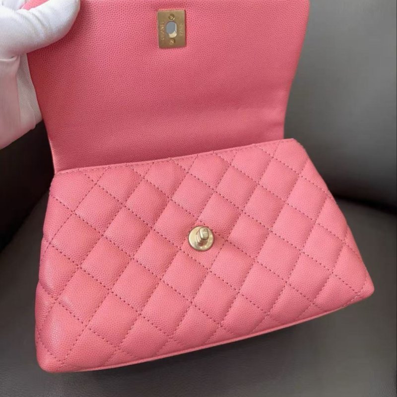 ✨Chanel Coco handle 粉色小號 24×14 荔枝紋牛皮蜥蜴皮手柄 全新閒置配件塵袋保卡-1