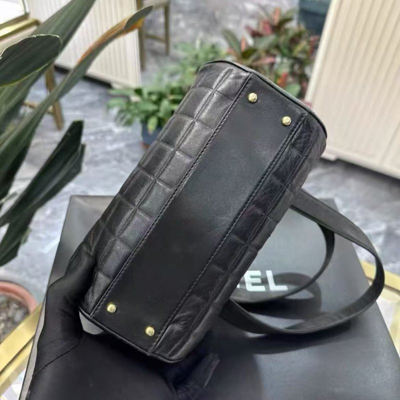 Chanel 中古羊皮冰格圓筒包22*10cm 98新 配件塵袋-6