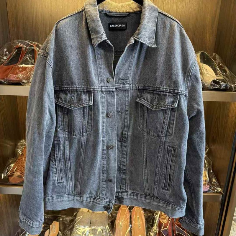 Balenciaga 牛仔外套 48號 男款 女生穿也好看-4