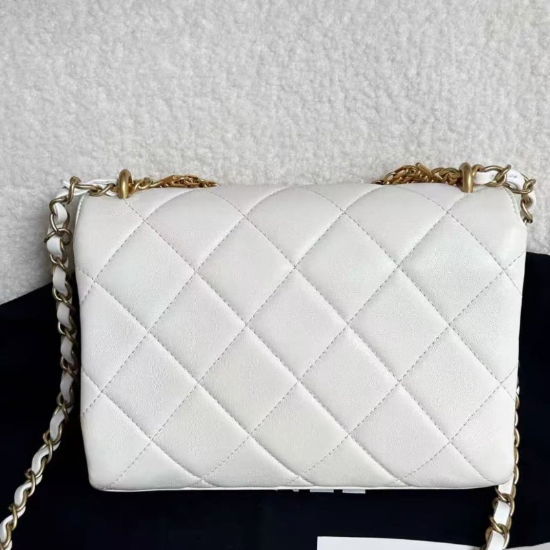 Chanel 22s白色菱格紋金扣水鑽手柄鍊條包 芯片款 99新配件購證塵袋-4