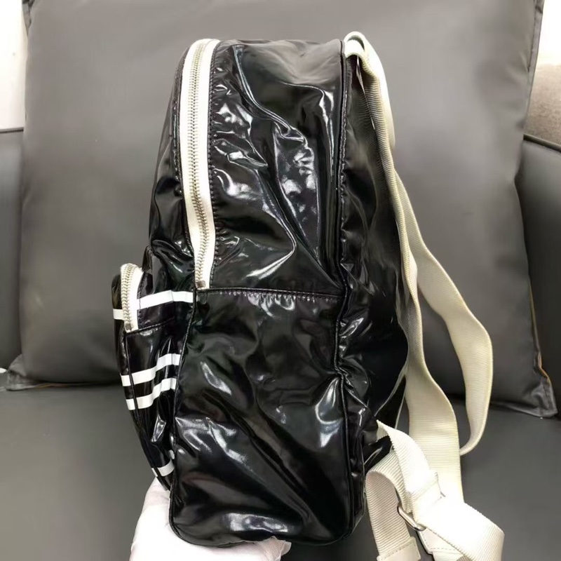 二手Chanel香奈兒游輪系列秀款黑白熊貓雙肩包,鐳射27開-4