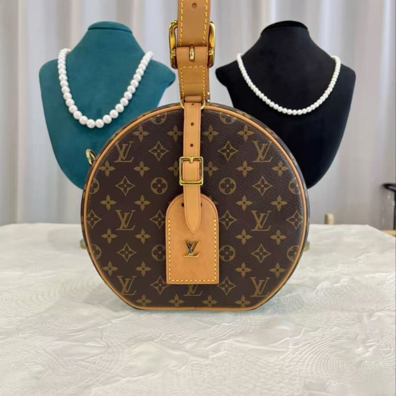 LV Petite Boite Chapeau 老花硬圓餅包 17.5*16.5*7.5 98新配件塵袋-1