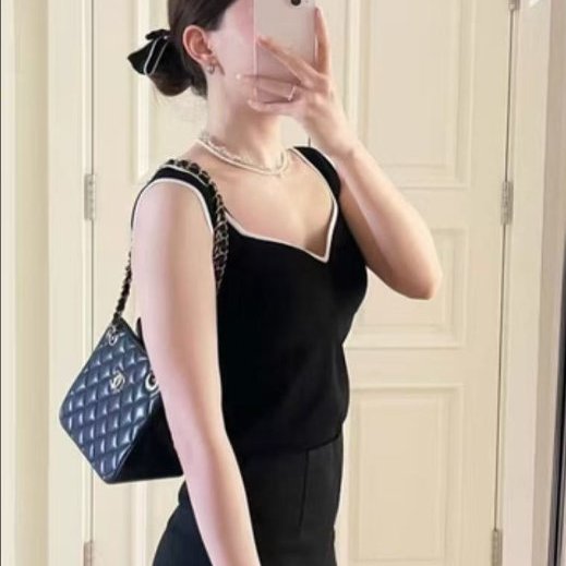 Chanel 23p黑金荔枝皮mini tote包 芯片款 16*15 99新配件塵袋購證-0