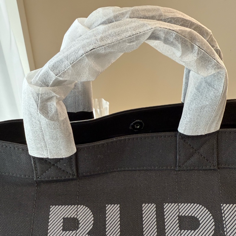 BURBERRY 黑色帆布托特包 購物包 旅行包 全新品-1