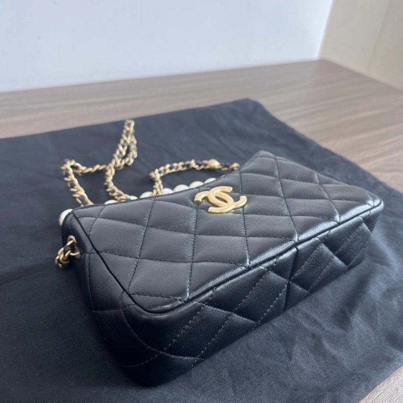 CHANEL 24a黑金羊皮珍珠手柄鏈條腋下包19*11*6 全新閒置配件塵袋-4