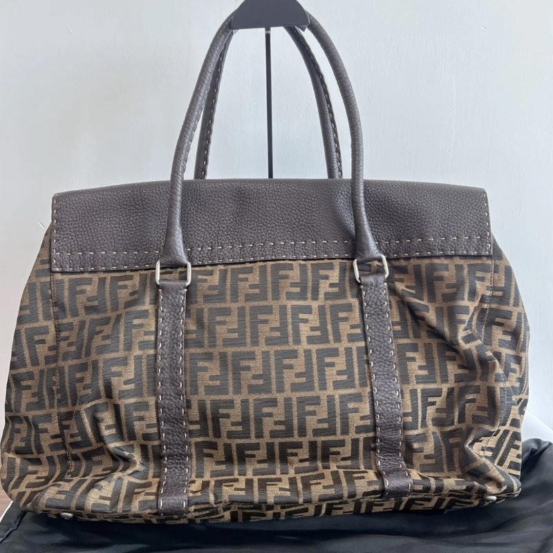 FENDI 老花肩背托特旅行袋 45*39*13 98新配件塵袋-5