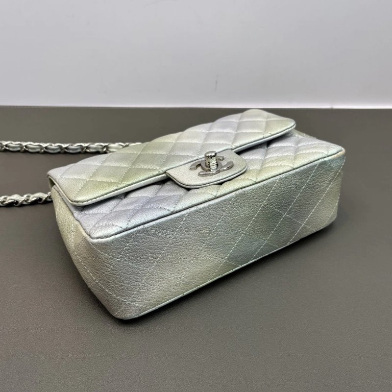 CHANEL 22C漸變銀扣大mini肩背斜背鏈條包20*12*6 98新配件塵袋-4