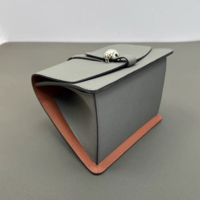 MOYNAT 拼色銀扣手提三角粽子包 17*13*12 98新-4