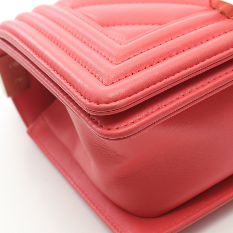 CHANEL Boy 小號 V 字形 V 形針腳鏈條單肩包 A67085 小羊皮粉紅色 GHW-5