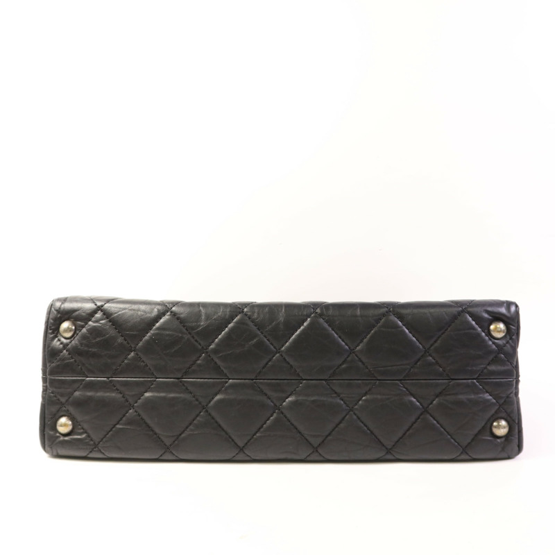 CHANEL 牛皮皮革2.55銀扣手挽袋-3