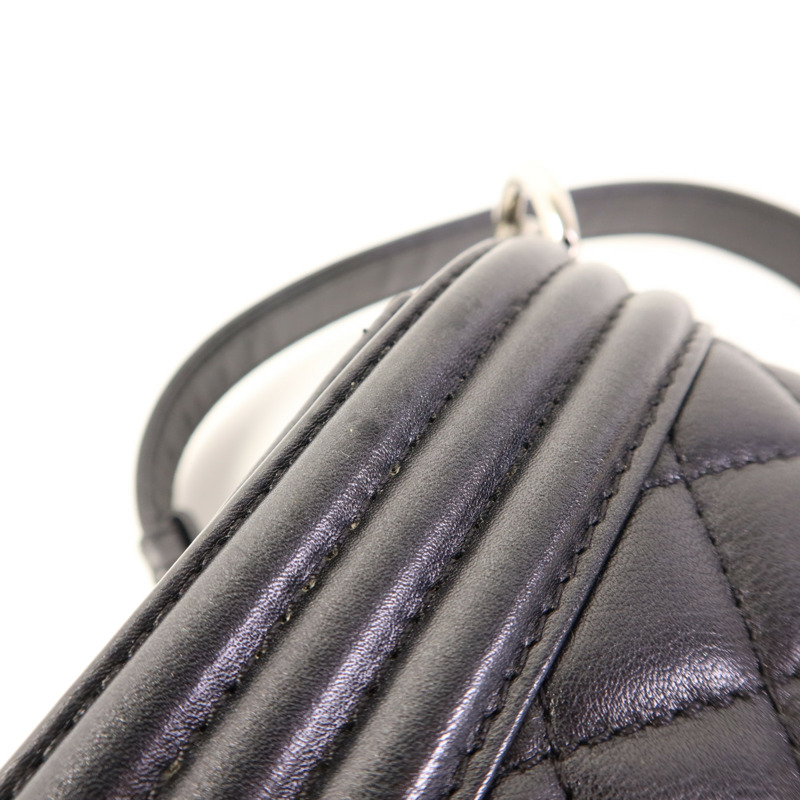 CHANEL 羊皮皮革Boy 25銀扣鏈帶肩背袋-15