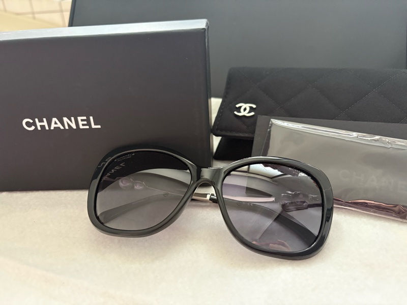 CHANEL香奈兒CH5427H珍珠造型偏光墨鏡-0