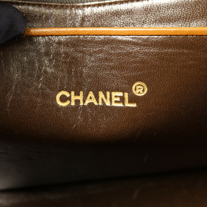 CHANEL 牛皮皮革Vintage Chain Shoulder金扣鏈帶肩背袋-6