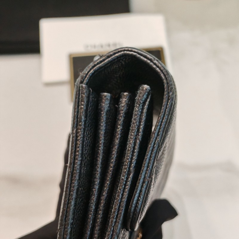 Chanel medium flap wallet-14