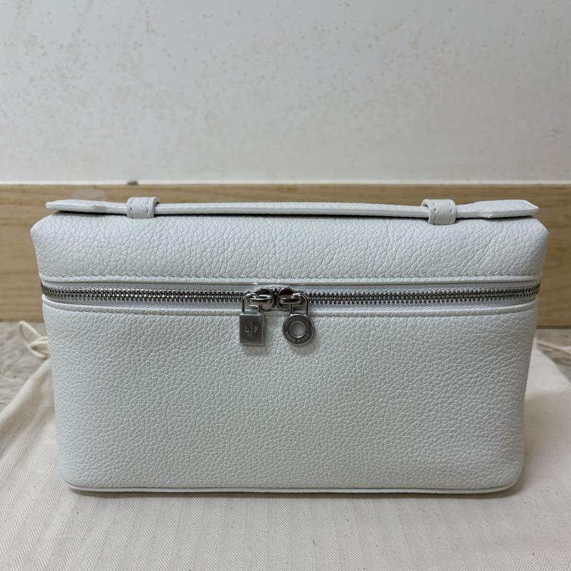Loro Piana L19飯盒包 奶昔白 (一代扣)-6