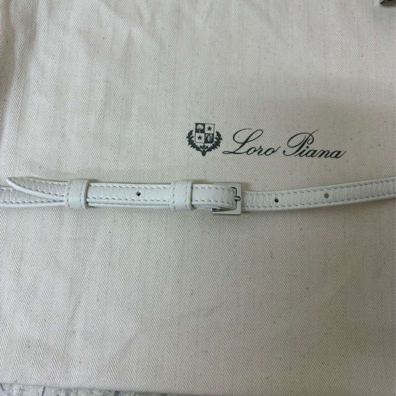 Loro Piana L19飯盒包 奶昔白 (一代扣)-13