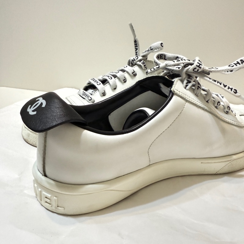 『已出售』Chanel 黑標logo小白鞋38-9