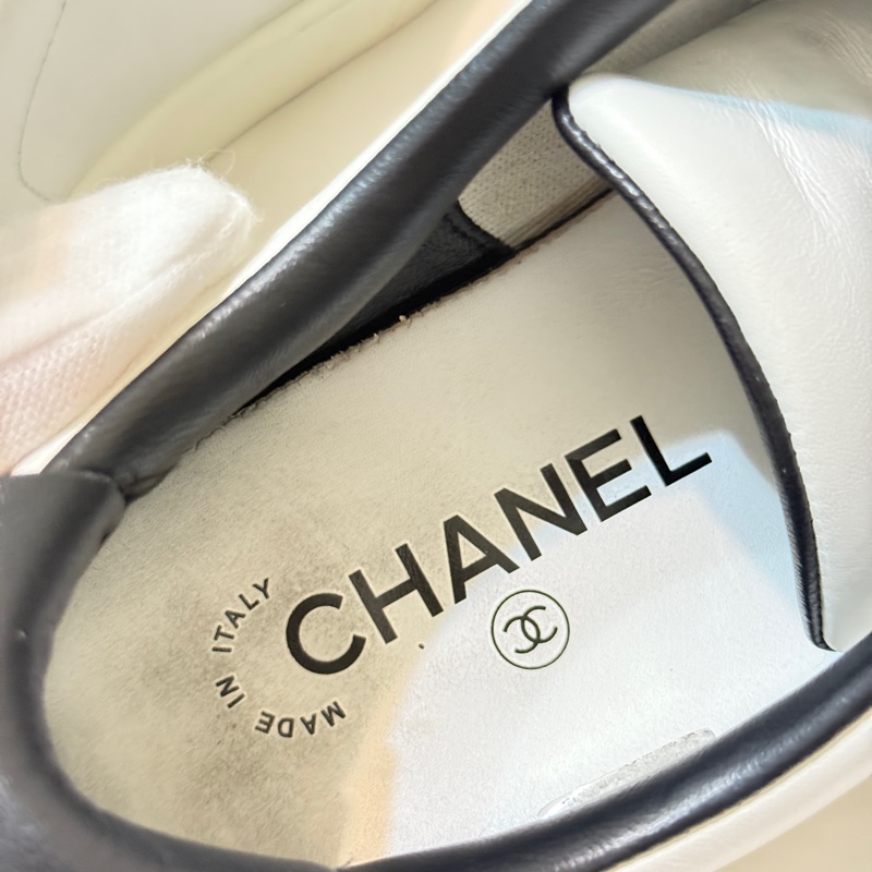 『已出售』Chanel 黑標logo小白鞋38-19