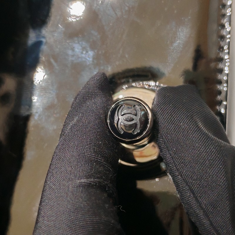 Chanel small leboy-26