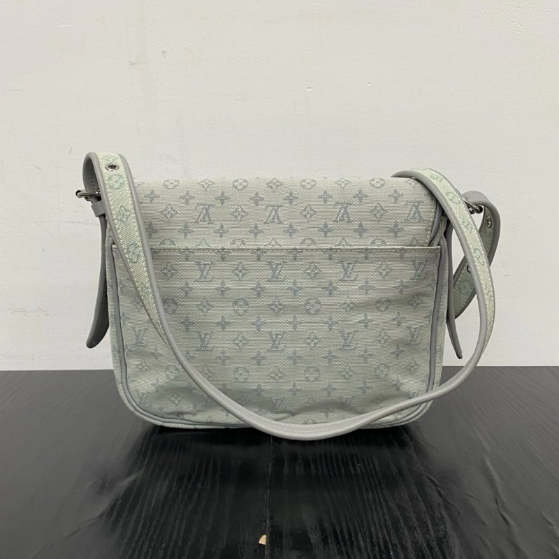 LV 童話限定動物園系列系列肩背郵差包 24*20 98新配件塵袋-8