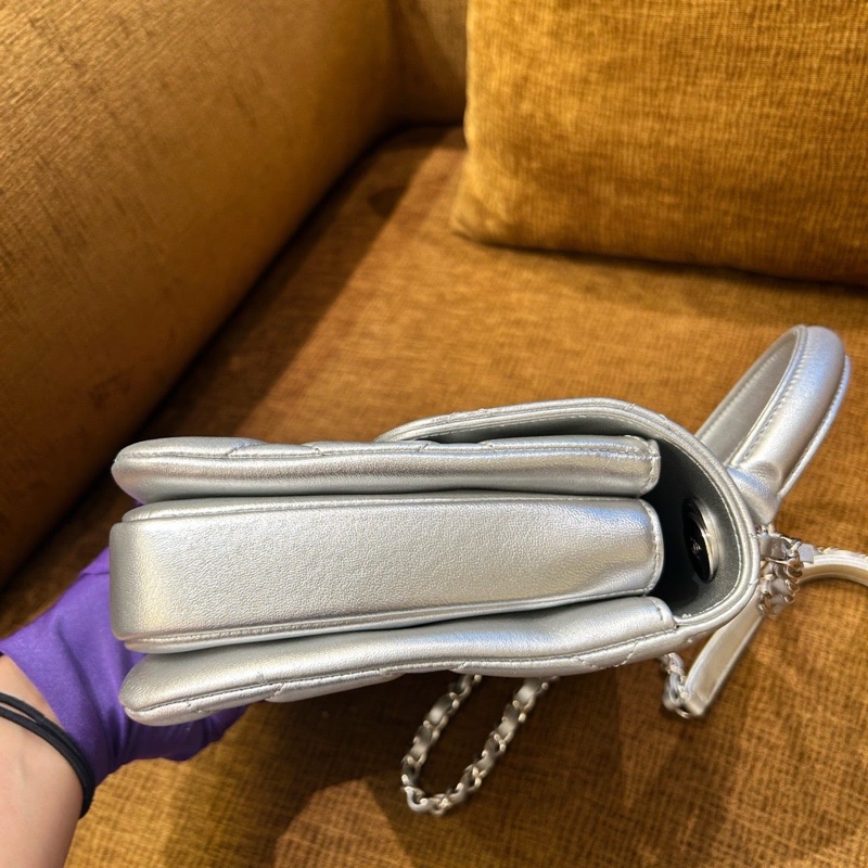 chanel 銀色trendycc中號 約24cm 31開 配件：卡~-6