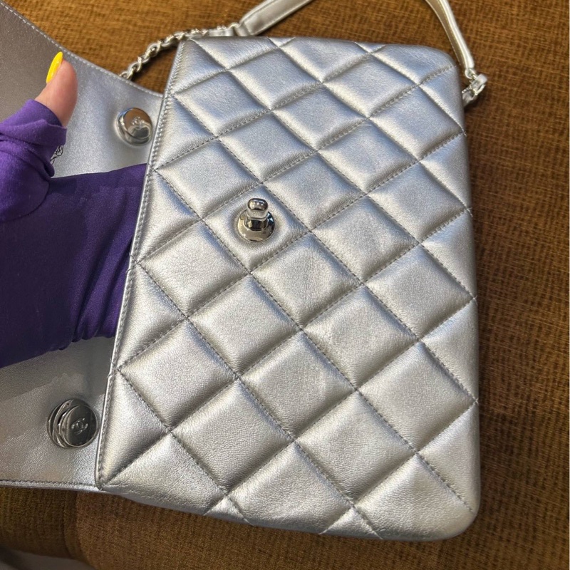 chanel 銀色trendycc中號 約24cm 31開 配件：卡~-14