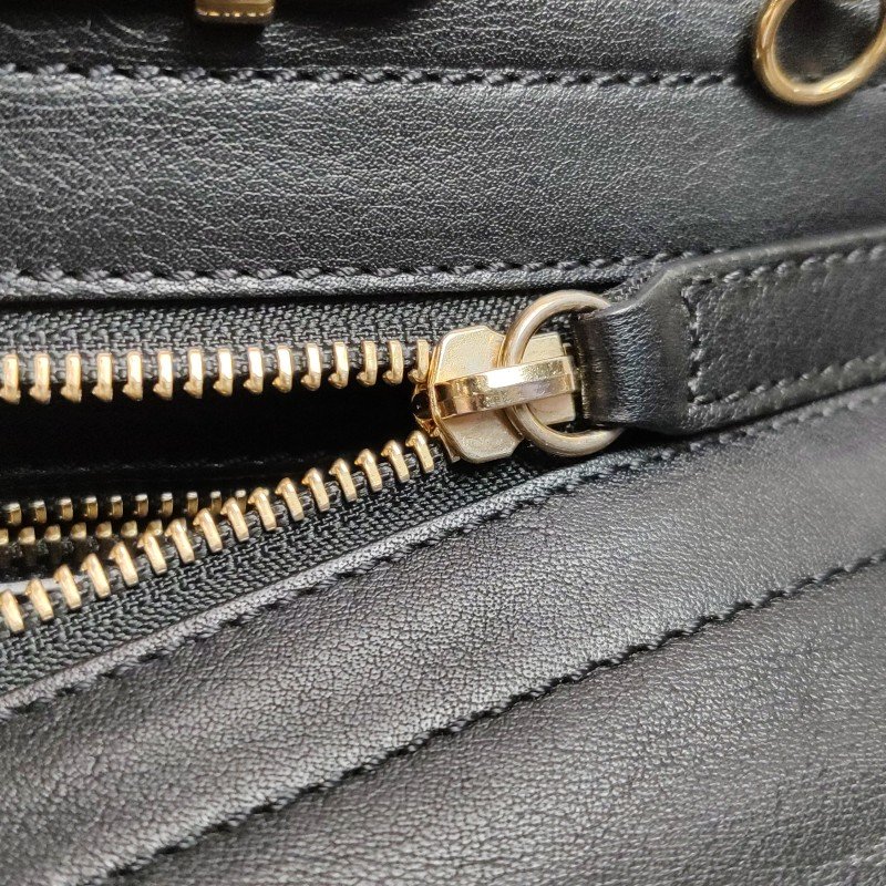 Chloe Alice 牛皮 羊皮 拼色 按扣 插袋 手提包-8