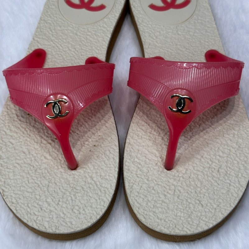 CHANEL 米粉色沙灘拖鞋-3