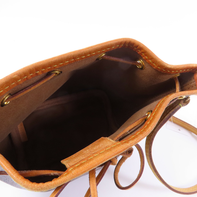 LOUIS VUITTON Monogram Nano Noe金扣肩背袋-9