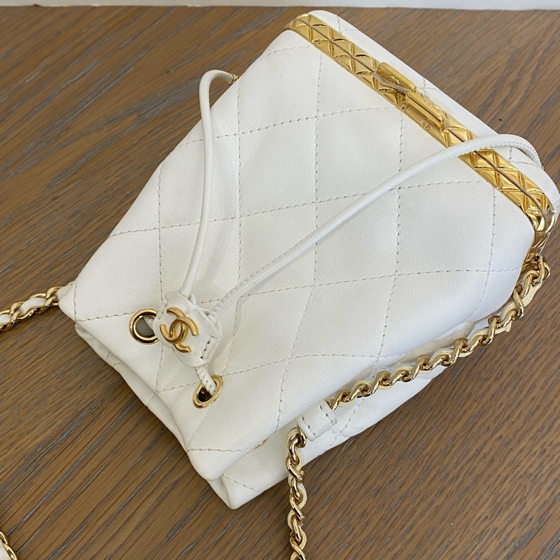 CHANEL 香奈兒22款抽繩白雪小水桶-2