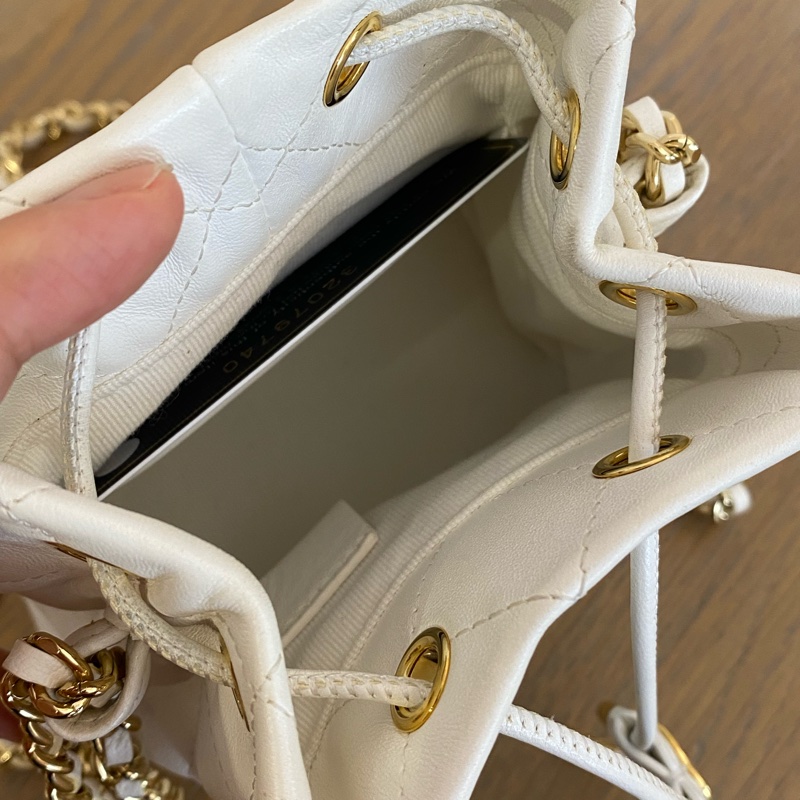 CHANEL 香奈兒22款抽繩白雪小水桶-6