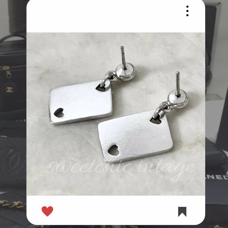 💖9月新品上架 🔥甜價 限時折扣 💖 ✨極美 Christian Dior 銀色心形水鑽耳環  經典DIOR 頸項款-5