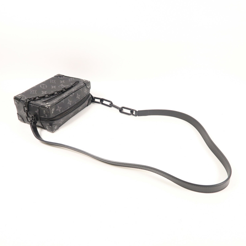 LOUIS VUITTON Monogram Eclipse Mini Soft Trunk肩背袋-6