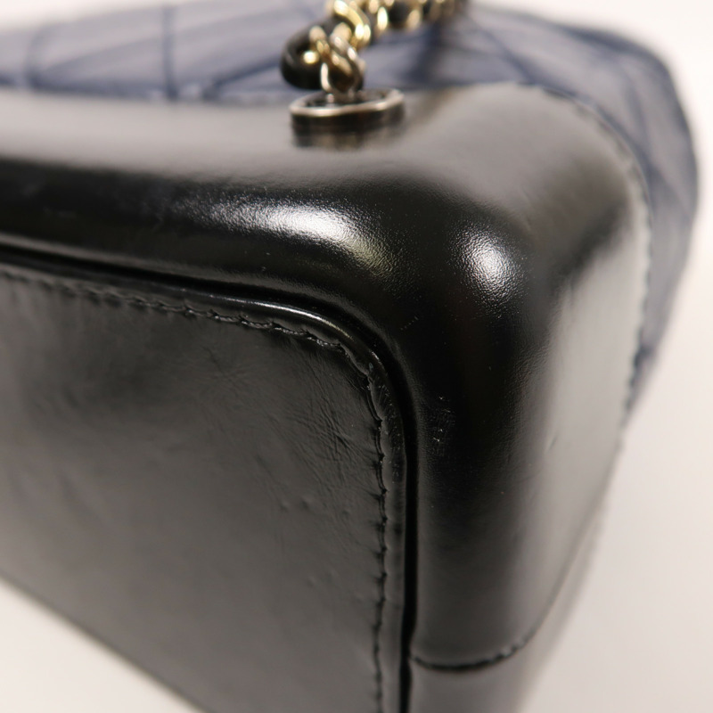 CHANEL 牛皮皮革Gabrielle背包-13